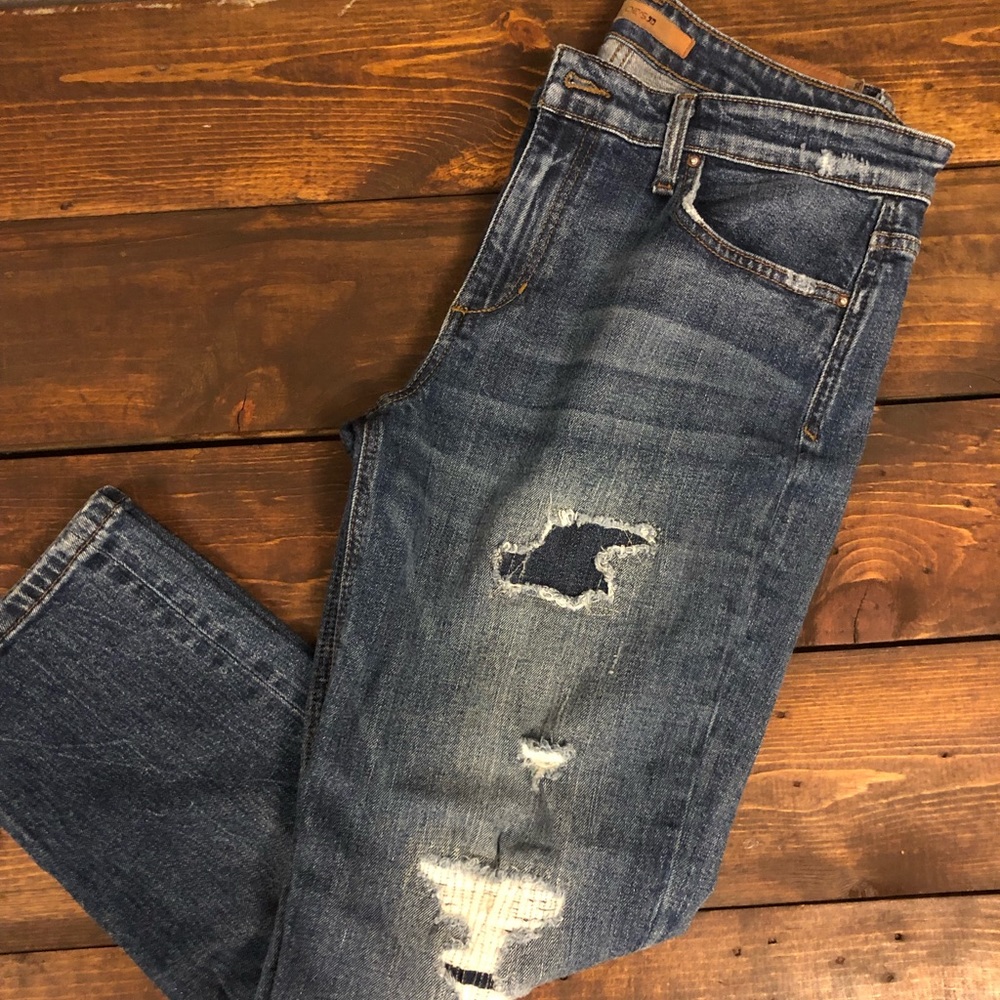Collectors Edition Joe’s boyfriend crop denim